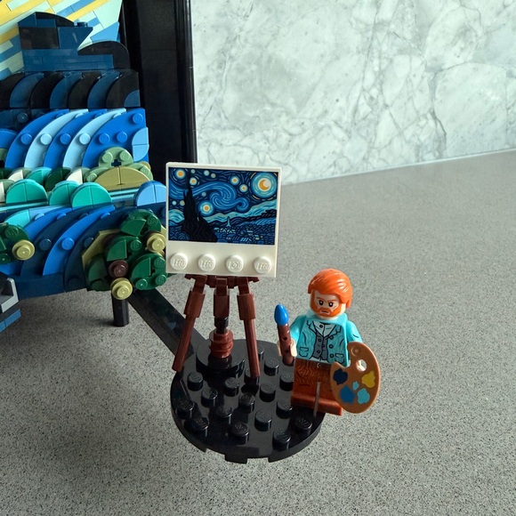 LEGO Vincent van Gogh The Starry Night #21333 - Picture 3 of 7